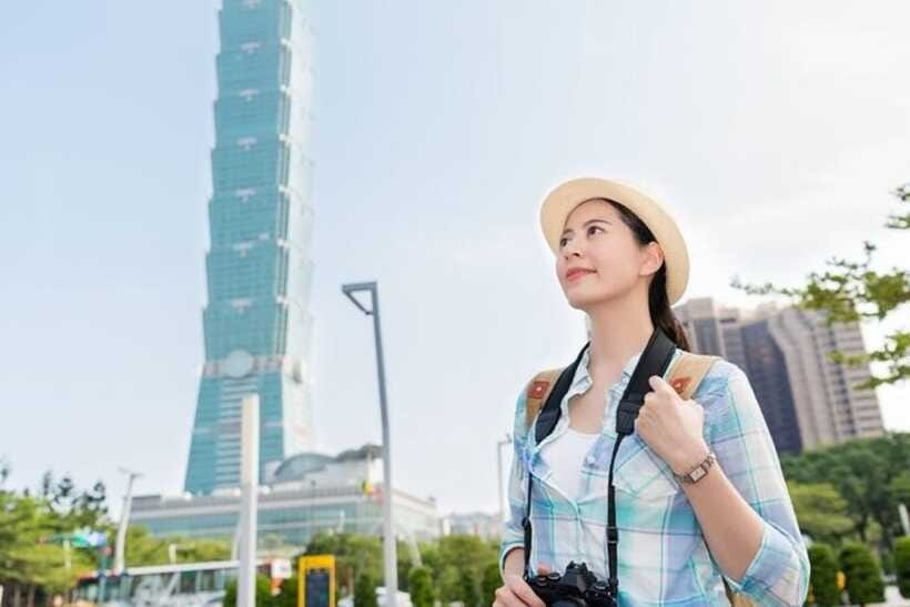 Taipei: Private custom tour with a local guide - Practical booking advice