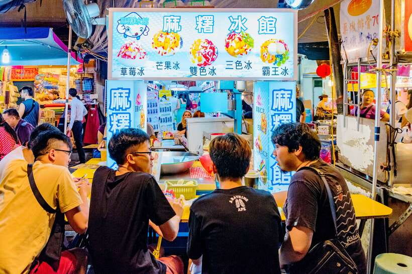 Taipei Private Custom Tour with a Local: Icons & Hidden Gems - Timing, access, and booking flexibility