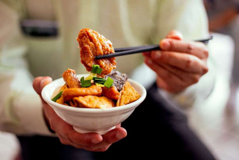 Taipei: Private Food Tour – 10 Tastings with Locals - Key points at a glance