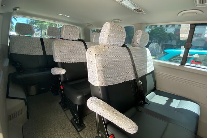 Taipei Private Transfer: Hotel to Keelung Cruise Port - Meeting your driver in the hotel lobby