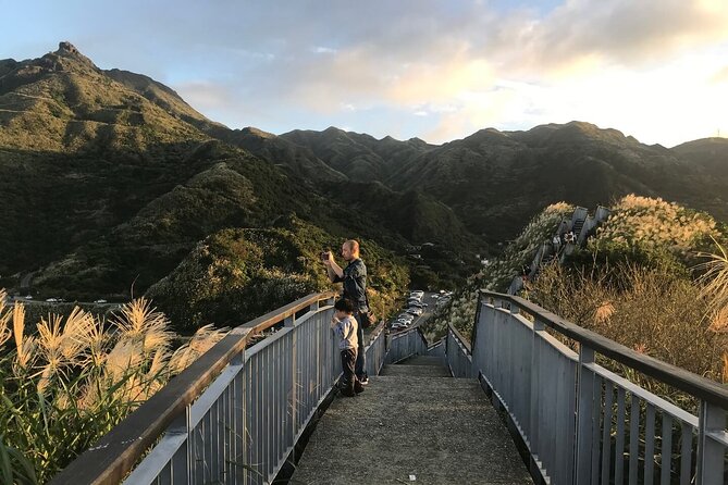 Taipei's Old Gold Rush Town: Jiufen Guided Night Tour - The 13 Levels ruins under lights
