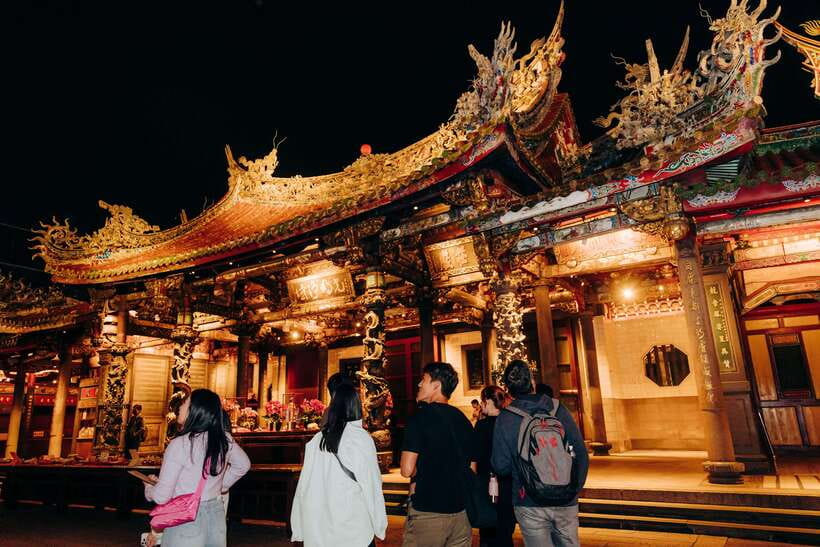 Taipei's Origin & Longshan Temple - Taiwan Cultural Tour - Key points at a glance