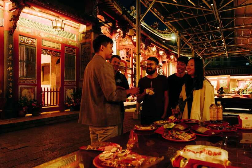 Taipei's Origin & Longshan Temple - Taiwan Cultural Tour - Who should book this walking tour