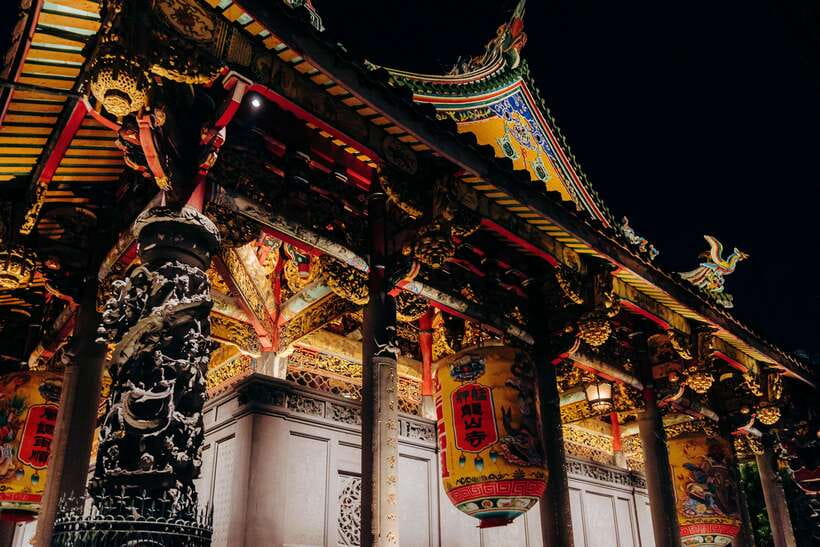 Taipei's Origin & Longshan Temple - Taiwan Cultural Tour - Meeting folk gods with specific jobs