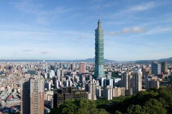 Taipei Touchdown: Make the Most of Your 6-Hour Layover - Meeting your driver at Taoyuan International Airport
