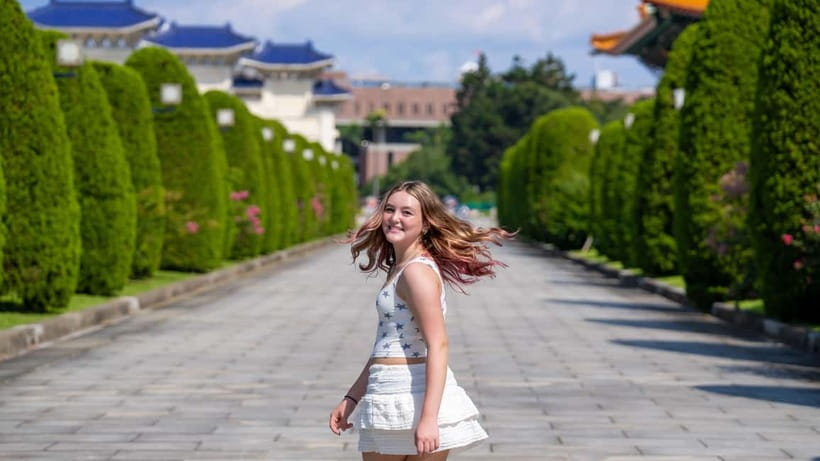 Taiwan Taipei: Quick Photoshoot with Taiwan Photographer - How the experience feels beyond the camera