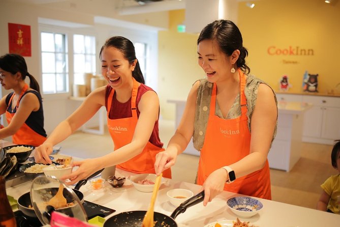 Taiwanese Gourmet Cooking Class in Taipei - Why the group size changes the lesson
