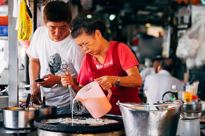 Traditional Old School Taiwanese Food Tour - Dihua Street: two hours of old shops and local bites