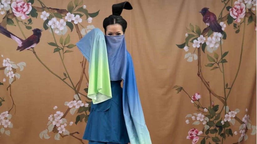 Wear Hanfu and play guzheng - Why the four-person limit matters