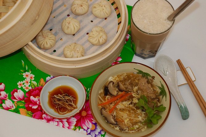Xiao long bao, Pork thick soup, Bubble milk tea. (Taiwan Cooking Class)-B - The value of the $65 price