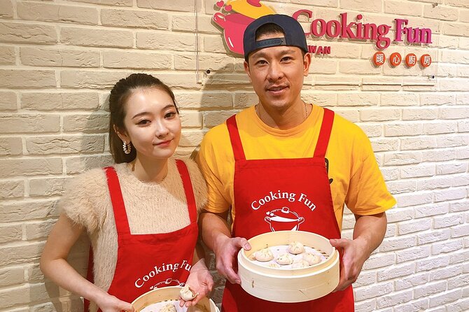 Xiao Long Bao, Pork thick soup, Bubble milk tea. Taiwan Traditional Light Meals Experience-B (Taipei Cooking Class) - How the class handles different skill levels