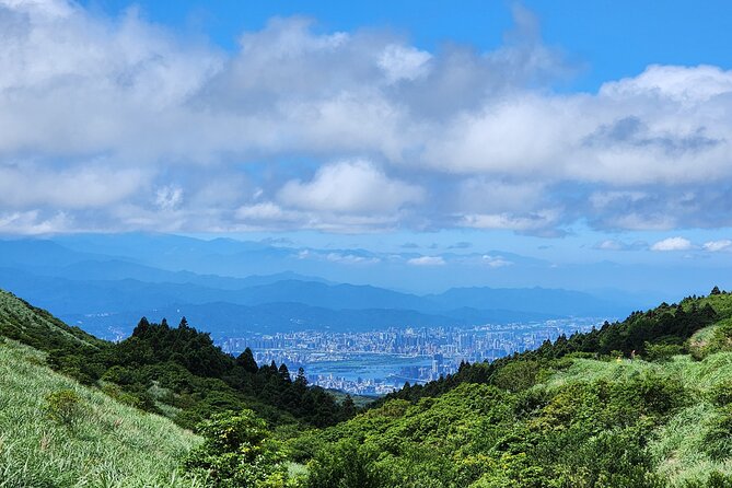 Yamingshan Volcano, Beitou Thermal Valley, Danshui Private Tour - Who will get the most from this tour