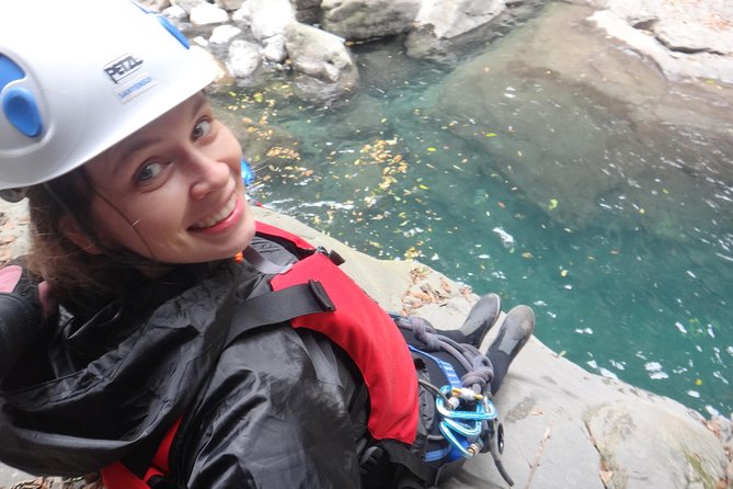 Yi-Hsin creek canyoning in northern Taiwan - Lunch, equipment, and what the $170 covers